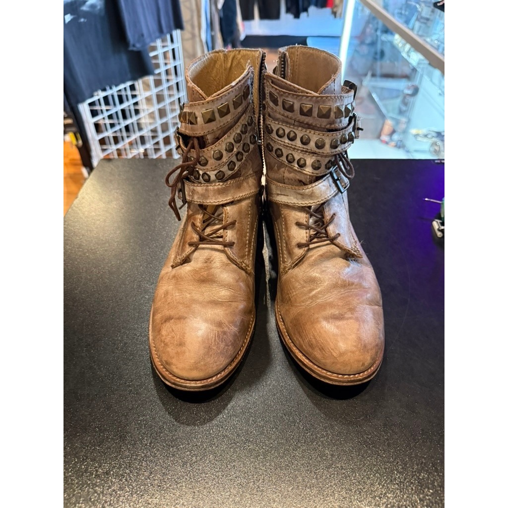 Bed Stu Lula Boots Womens 8 Brown Distressed Leather Studded Ankle Moto Boots